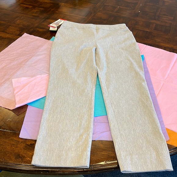 Hilary Radley mid rise gray pants. Stretch material, size M - Picture 1 of 5